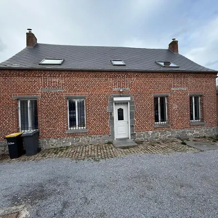Holiday home Maison De Village Mecquignies